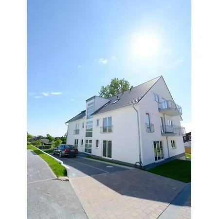 Mein-glowe Ground Floor Right Holiday home