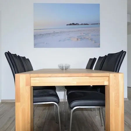 Holiday home Mein-glowe Ground Floor Right Glowe